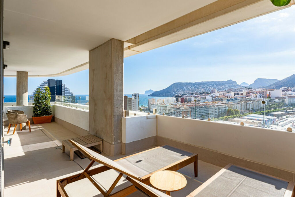 Middle Floor Apartment Calpe Alicante - image 24