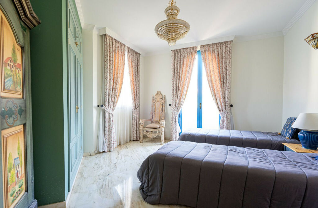 Penthouse Duplex Torrequebrada Málaga - image 28