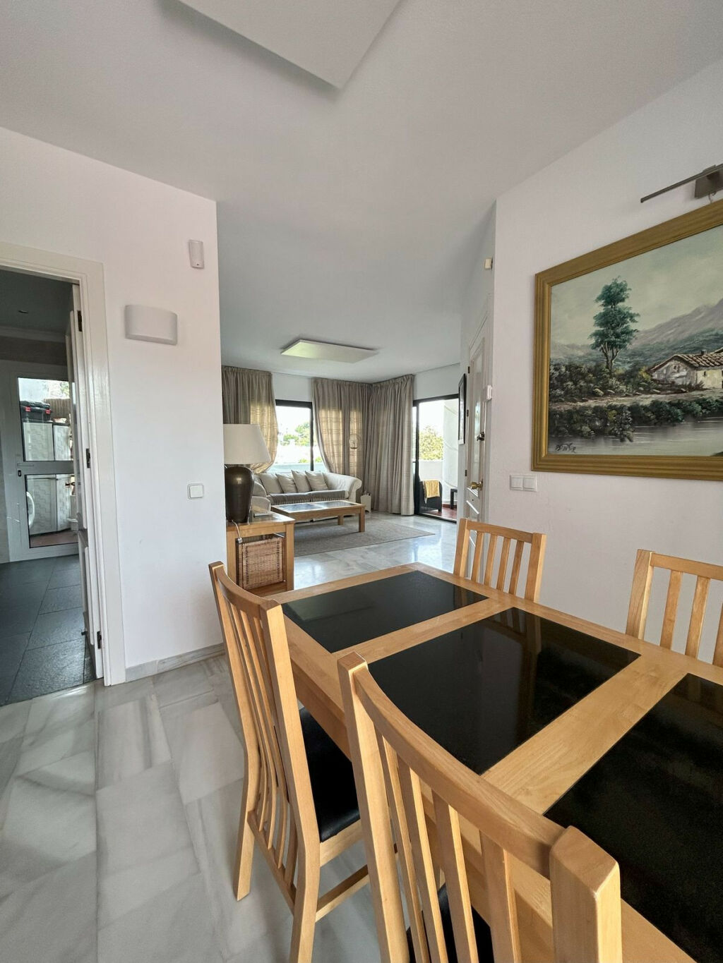 Middle Floor Apartment Calahonda Málaga - image 24