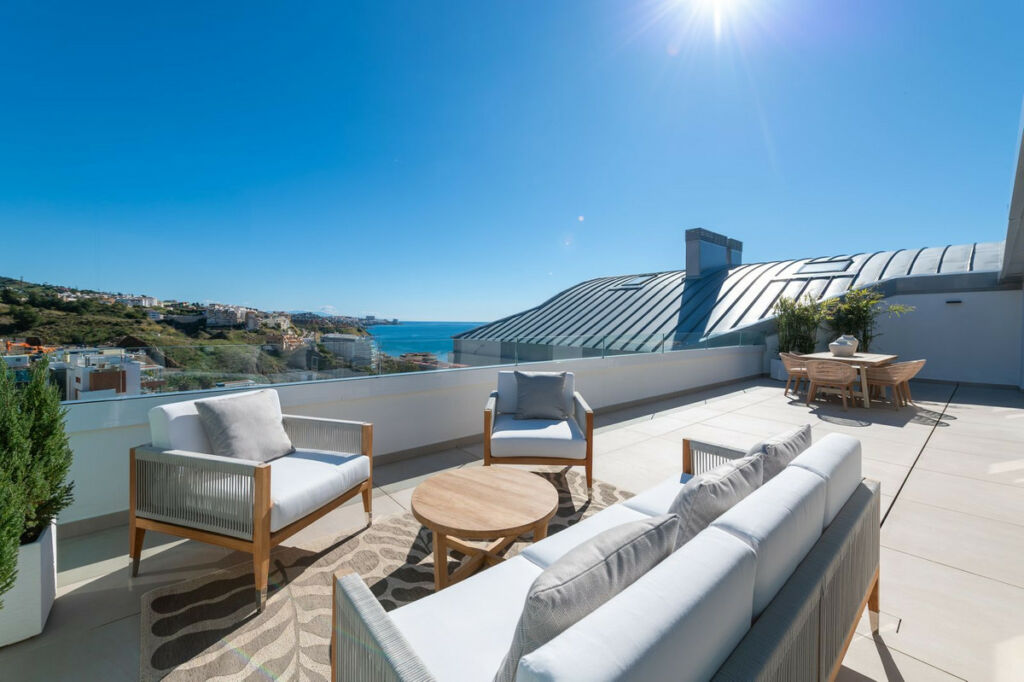 Penthouse Fuengirola Málaga - image 24
