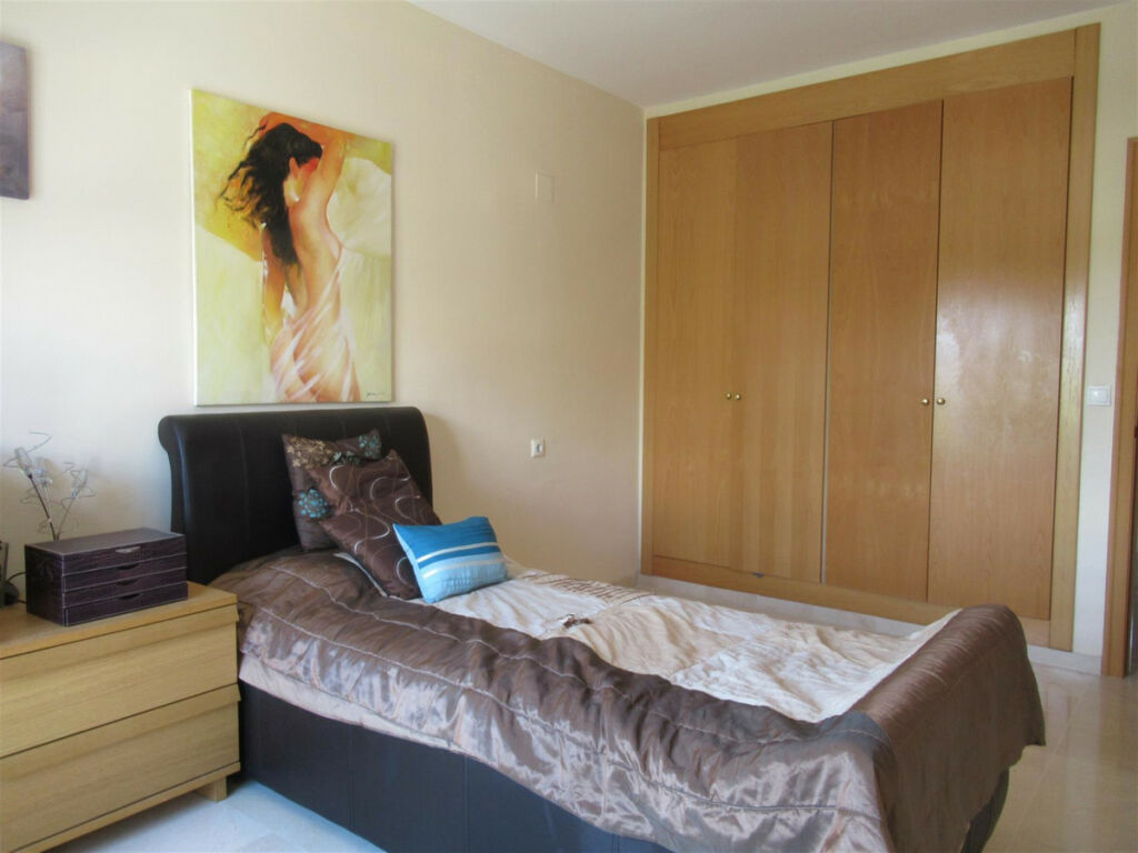 Townhouse Guadalmina Alta Málaga - image 24
