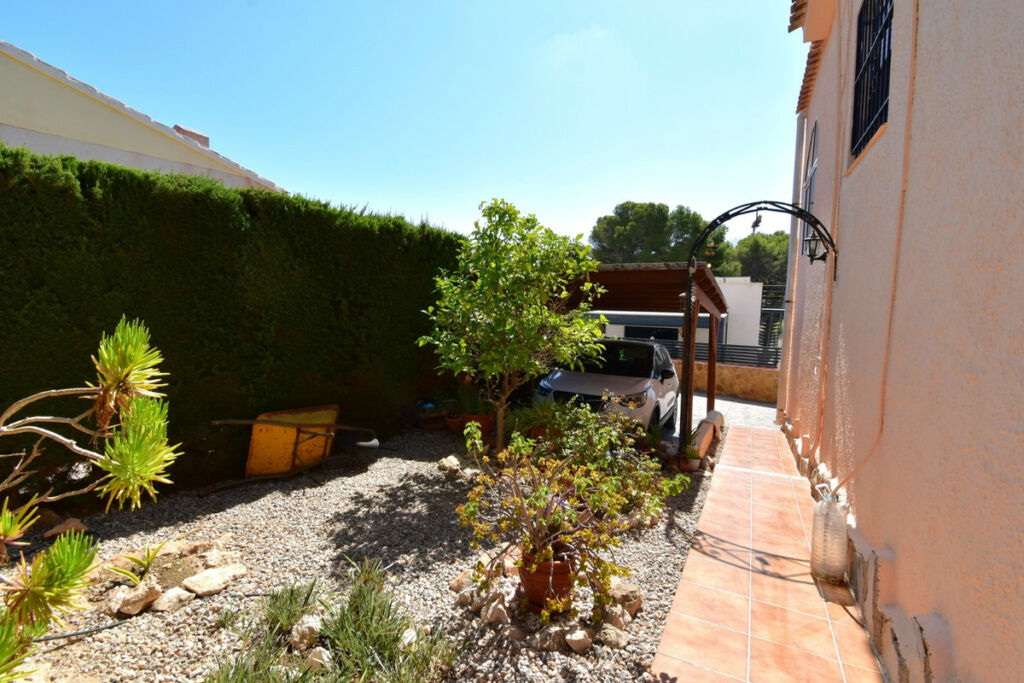 Detached Villa Los Balcones Alicante - image 24