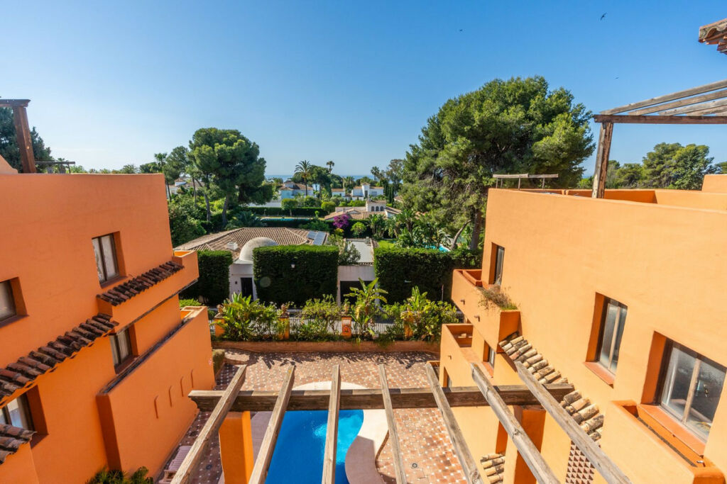 Penthouse New Golden Mile Málaga - image 24