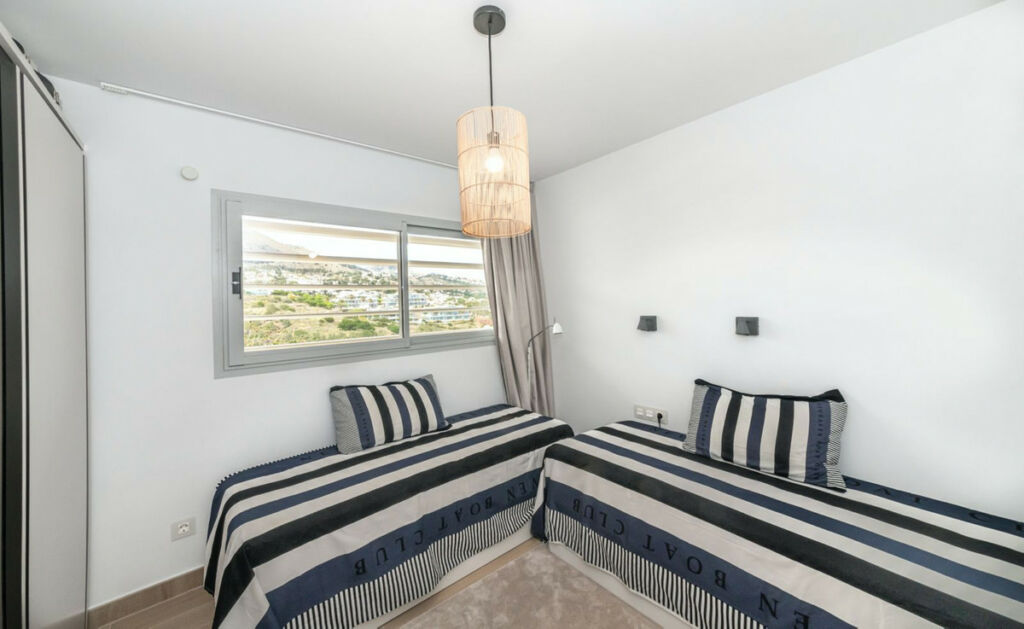 Middle Floor Apartment Fuengirola Málaga - image 23