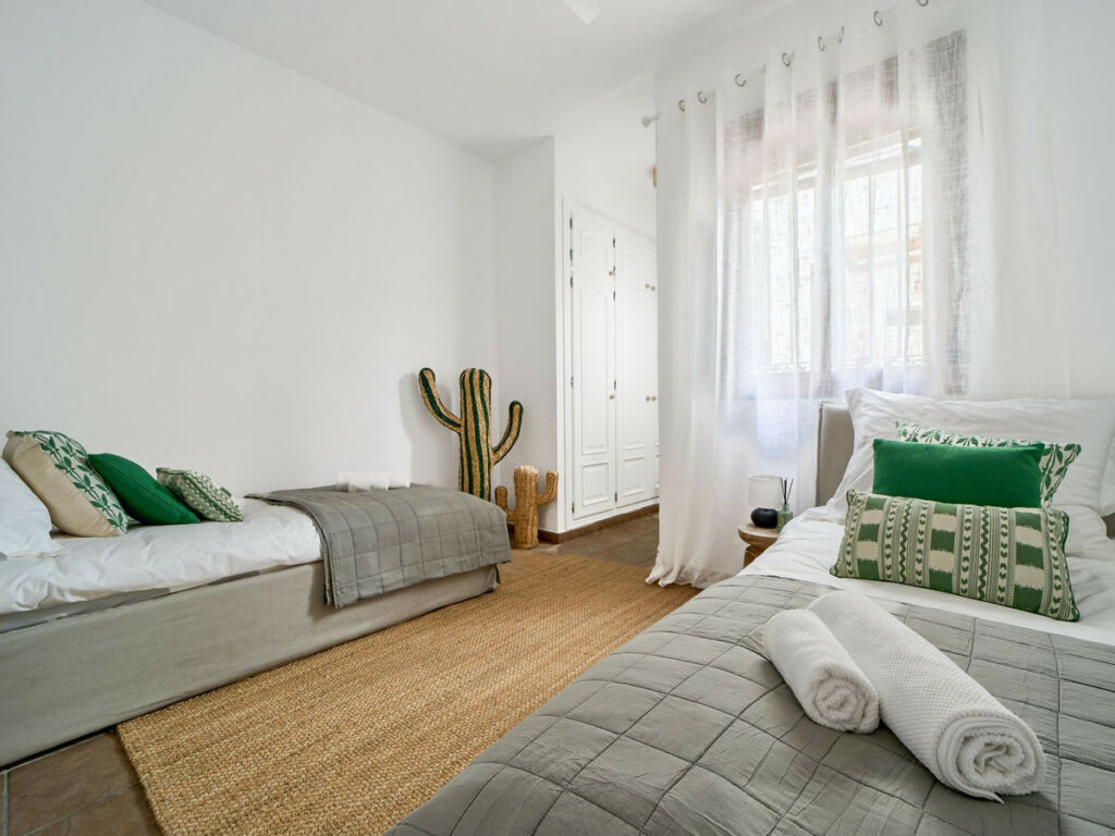 Ground Floor Apartment Estepona Málaga - image 25