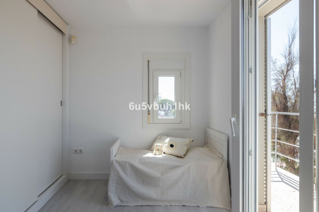 Semi-Detached House Fuengirola Málaga - image 24