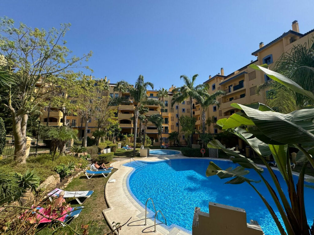 Middle Floor Apartment San Pedro de Alcántara Málaga - image 24