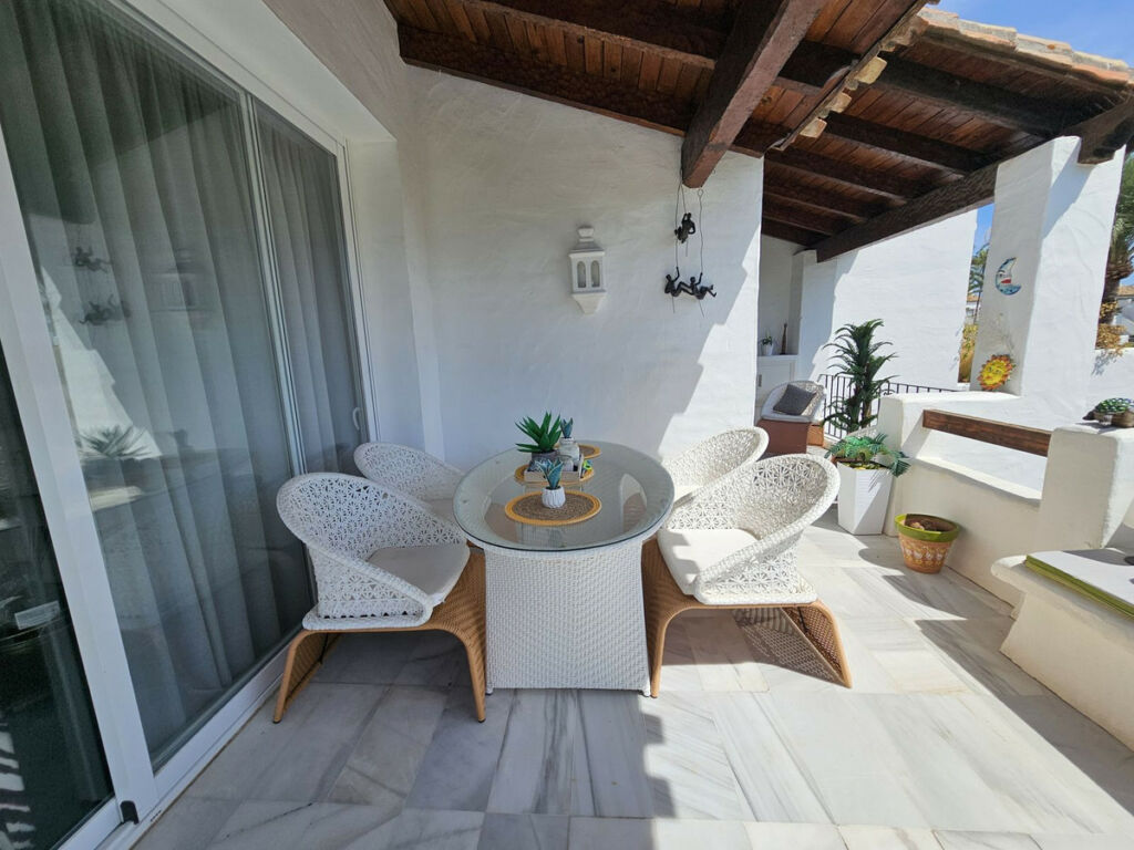Penthouse Estepona Málaga - image 25
