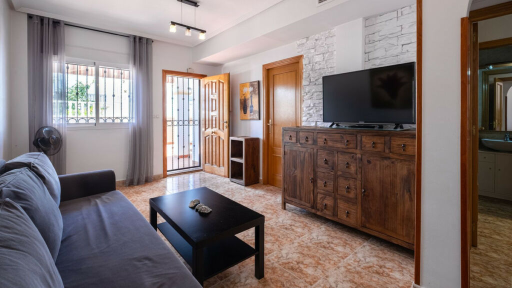 Ground Floor Apartment Punta Prima Alicante - image 25