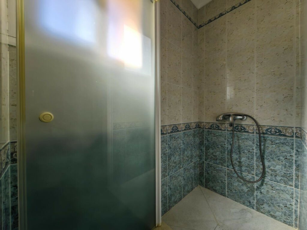 Middle Floor Apartment San Pedro de Alcántara Málaga - image 25