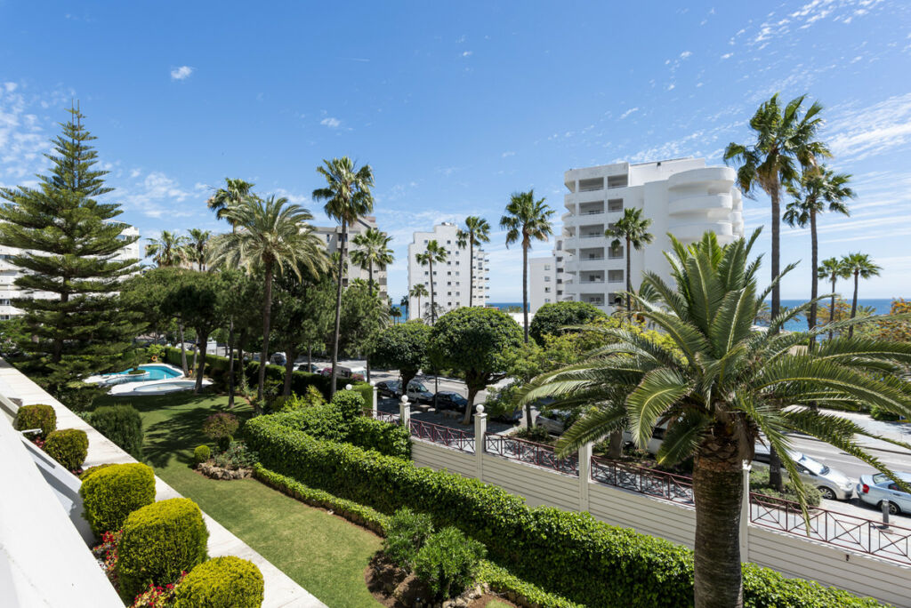 Middle Floor Apartment Marbella Málaga - image 25