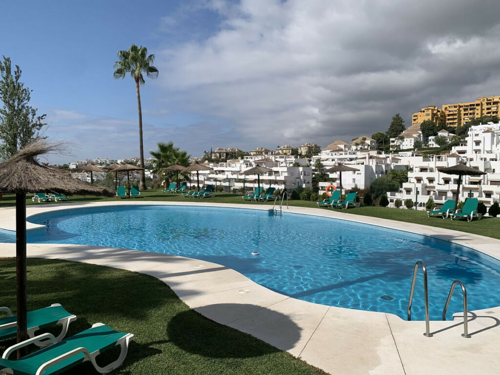 Ground Floor Apartment Selwo Málaga - image 25