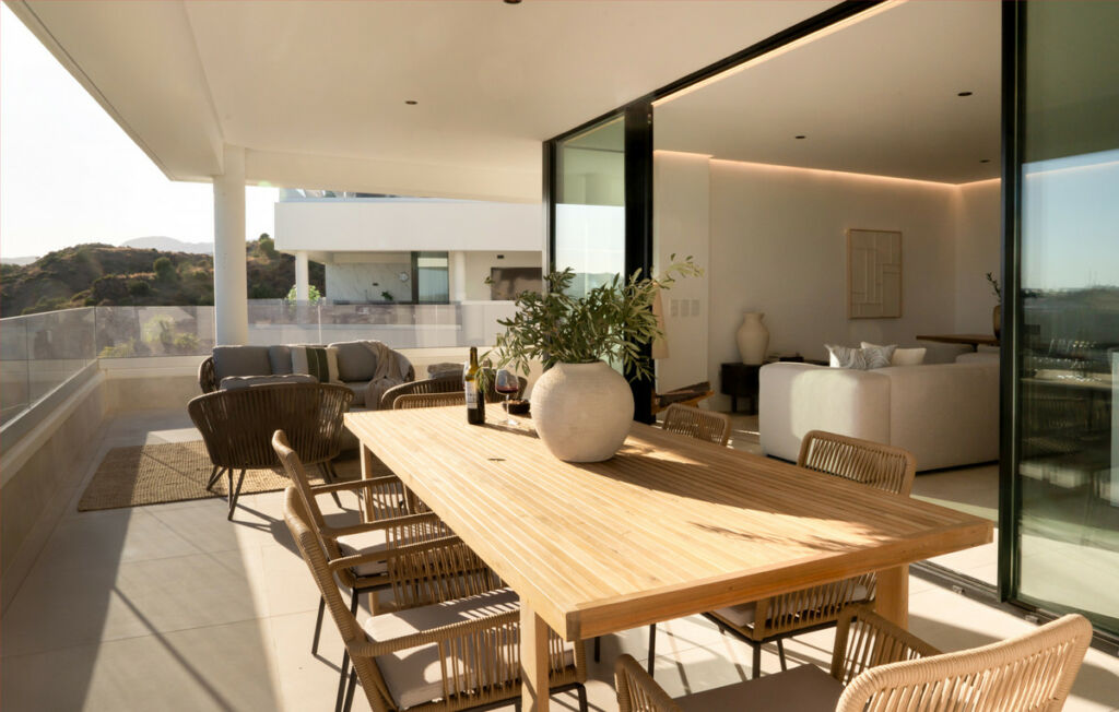 Middle Floor Apartment Estepona Málaga - image 25
