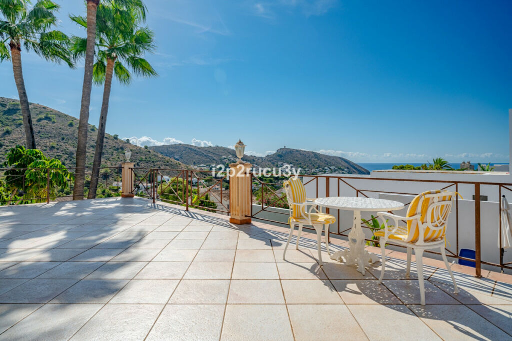 Detached Villa Moraira Alicante - image 25