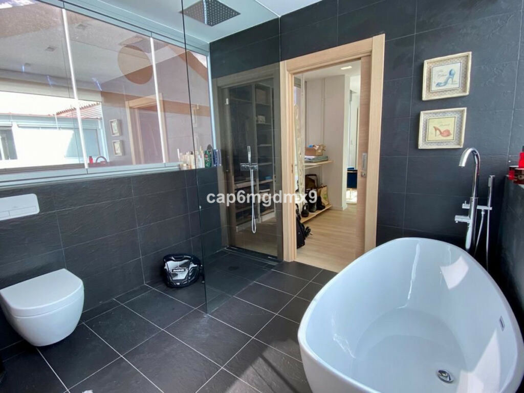 Semi-Detached House Bahía de Marbella Málaga - image 25