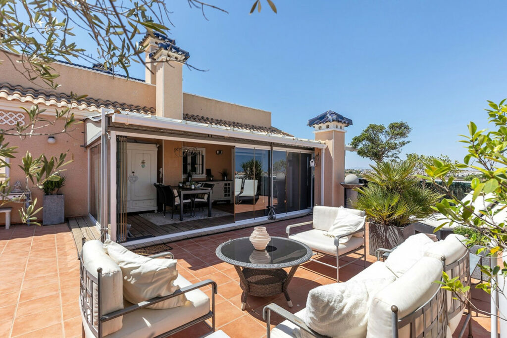 Penthouse Villamartin Alicante - image 25