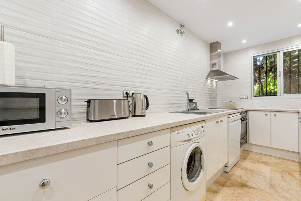 Ground Floor Apartment Marbella Málaga - image 25
