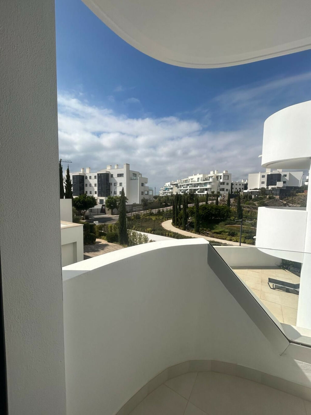 Middle Floor Apartment Higueron Málaga - image 25