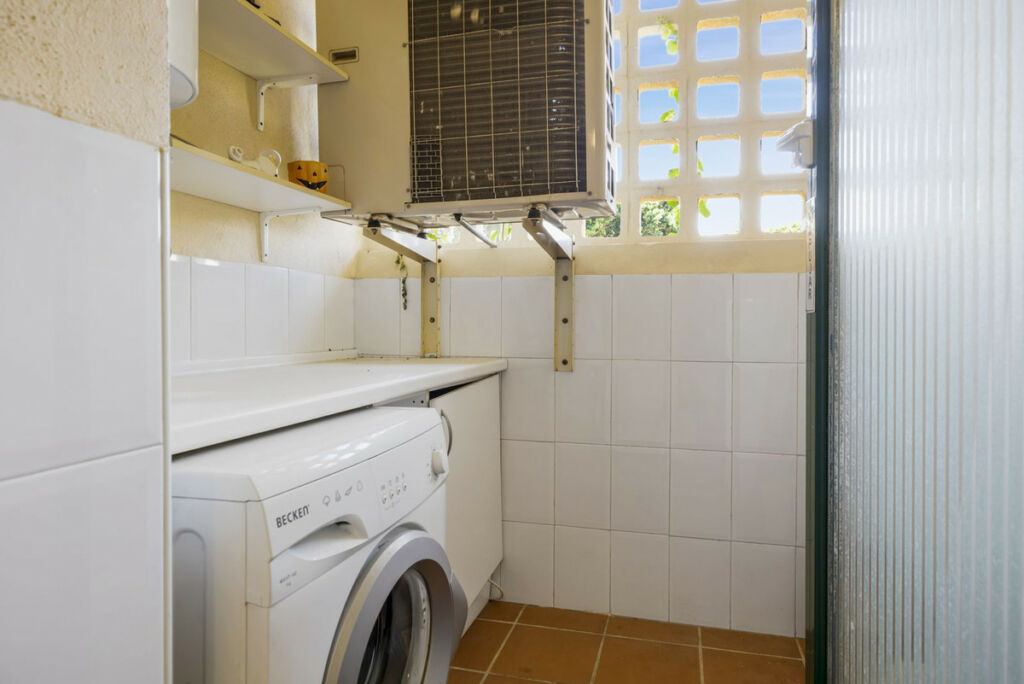 Ground Floor Apartment Torrequebrada Málaga - image 25