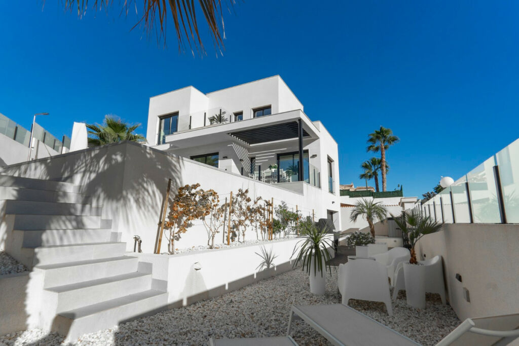 Detached Villa Ciudad Quesada Alicante - image 25