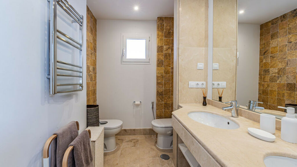 Detached Villa Benalmadena Málaga - image 25