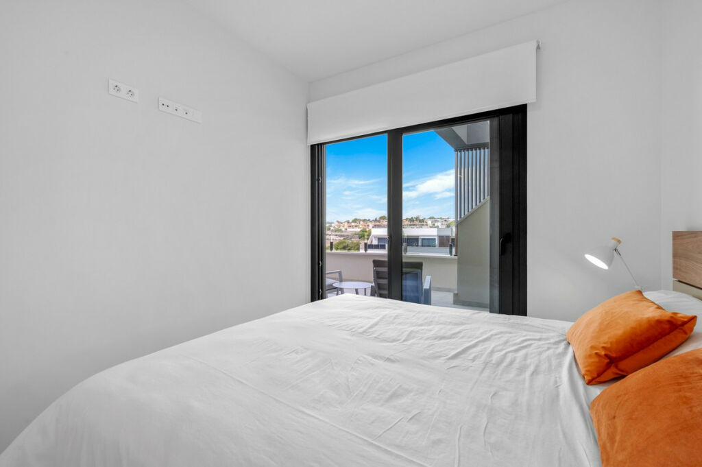 Ground Floor Apartment Los Altos Alicante - image 25