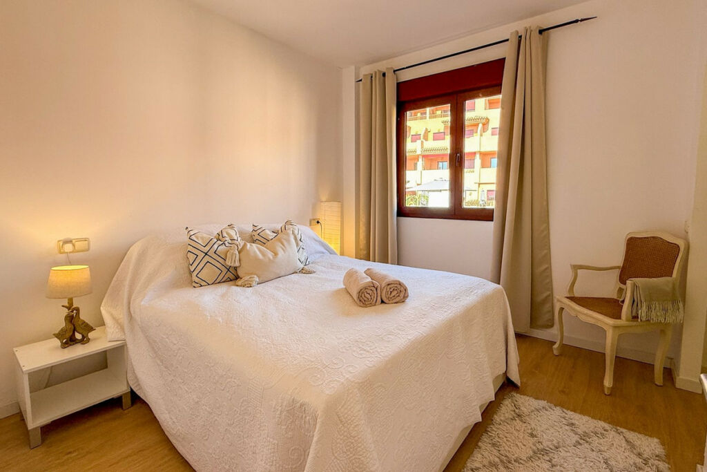 Top Floor Apartment El Paraiso Málaga - image 25