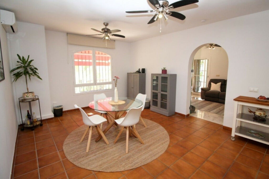 Ground Floor Apartment Miraflores Málaga - image 25