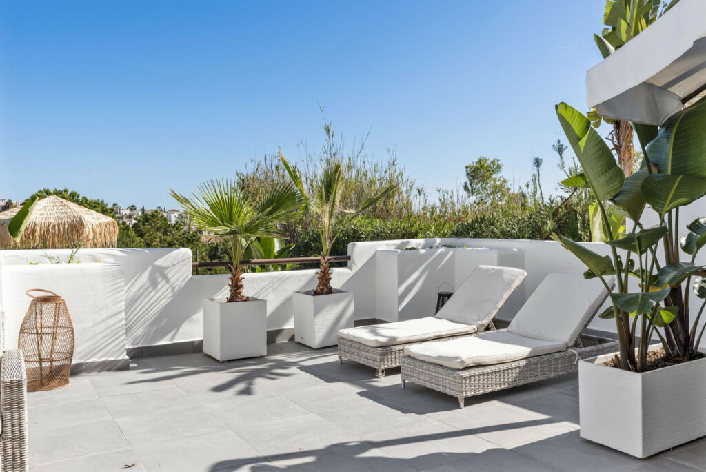 Ground Floor Apartment Estepona Málaga - image 25