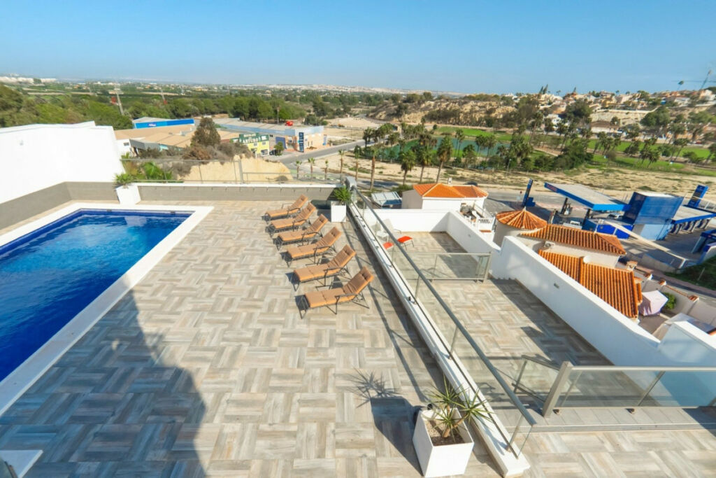 Detached Villa Ciudad Quesada Alicante - image 25