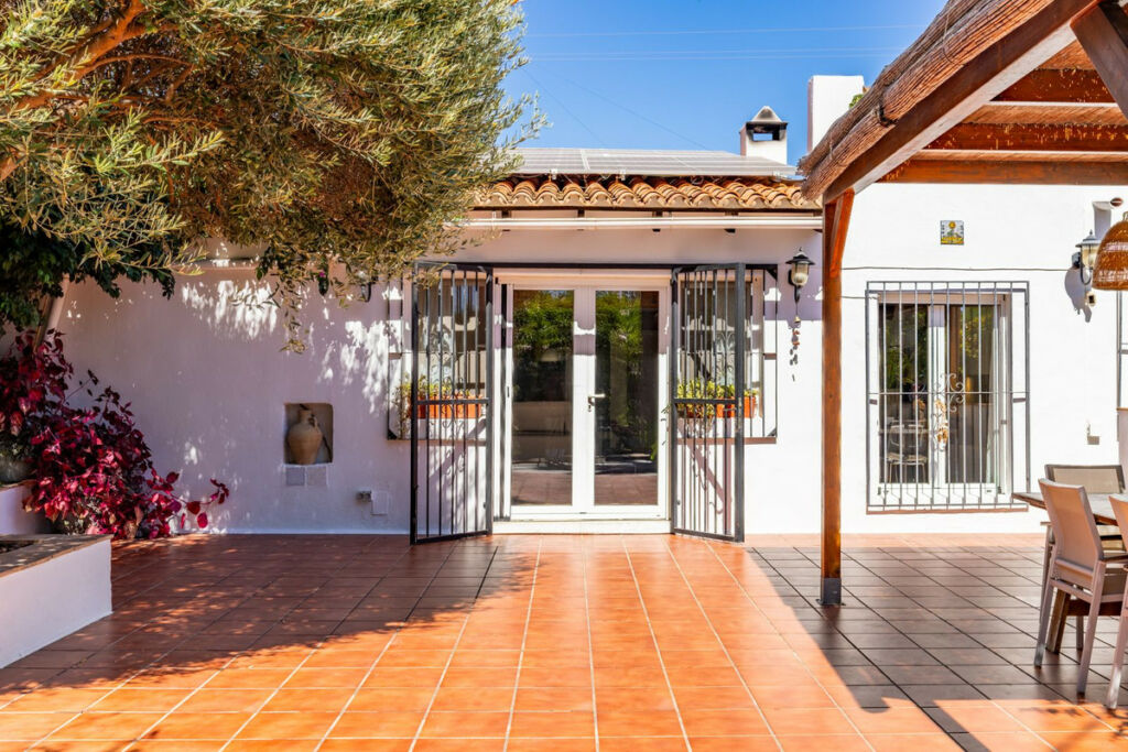 Detached Villa Benissa Alicante - image 25