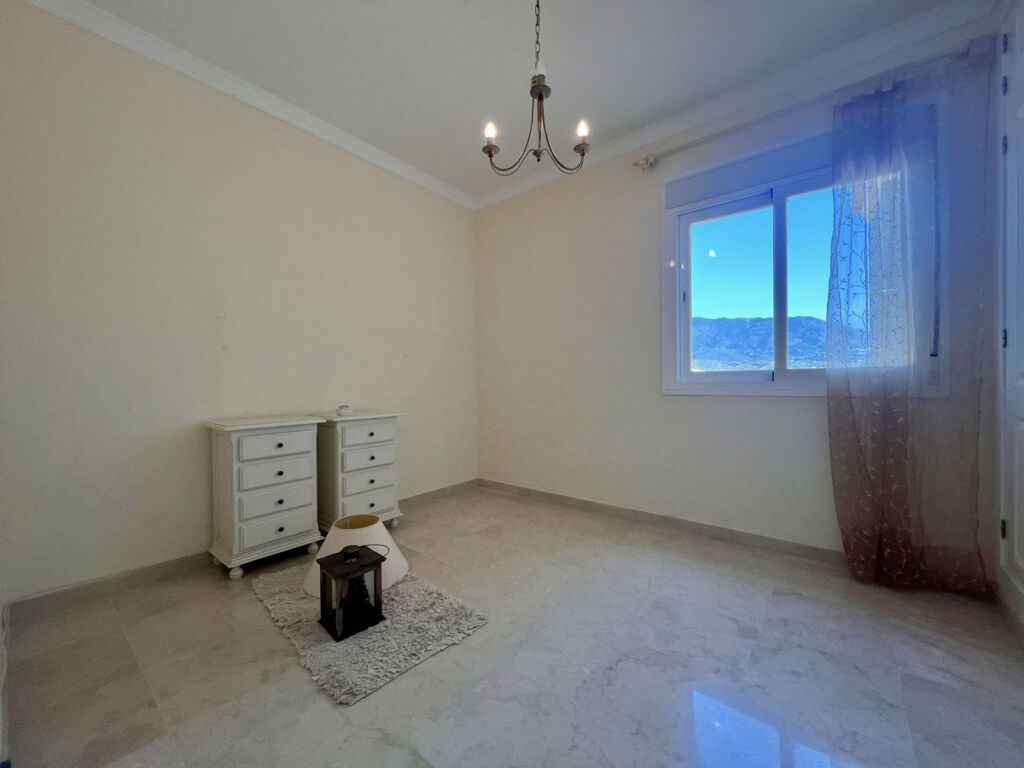 Penthouse La Cala Hills Málaga - image 25