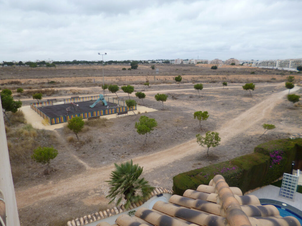 Detached Villa Playa Flamenca Alicante - image 22