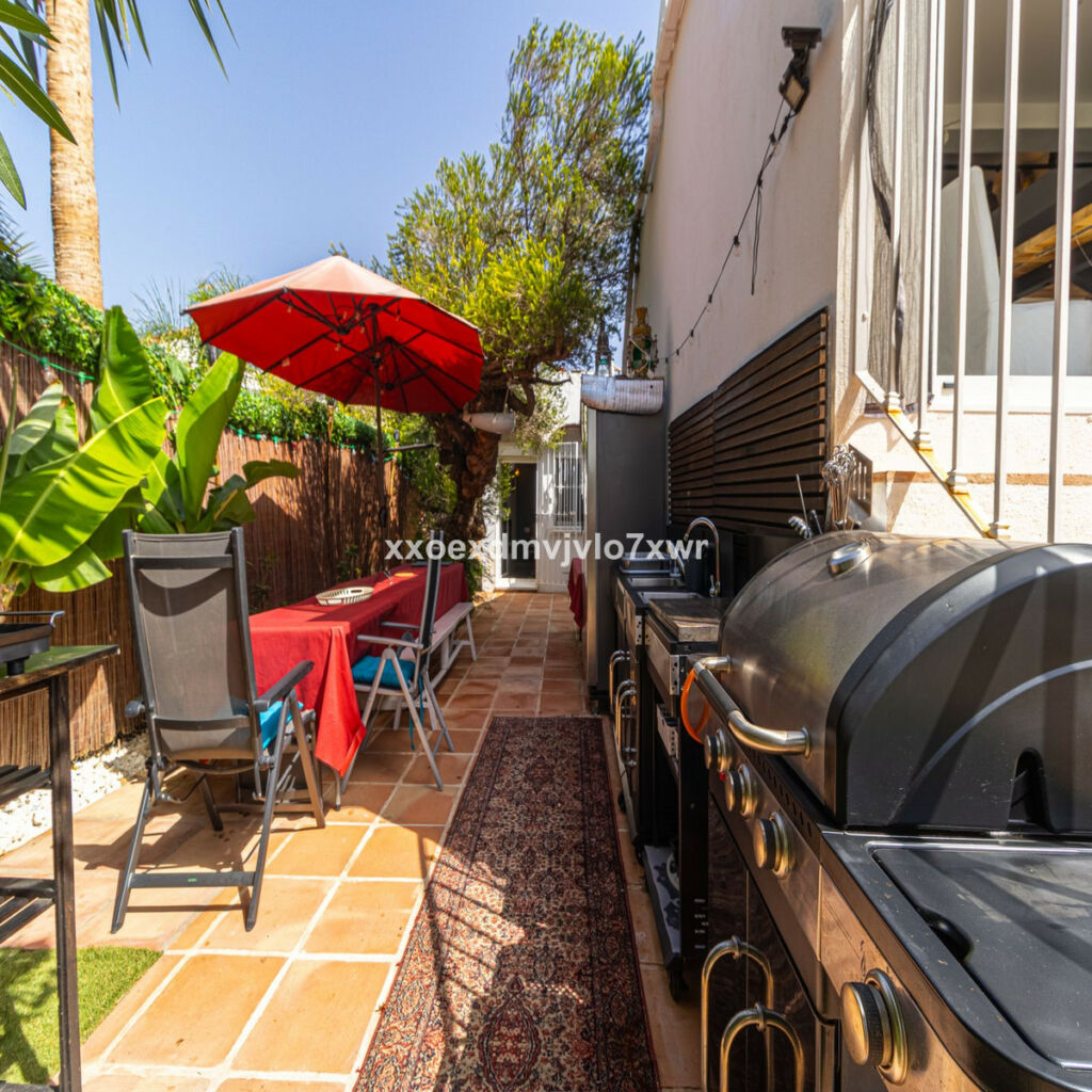 Semi-Detached House Málaga Málaga - image 24