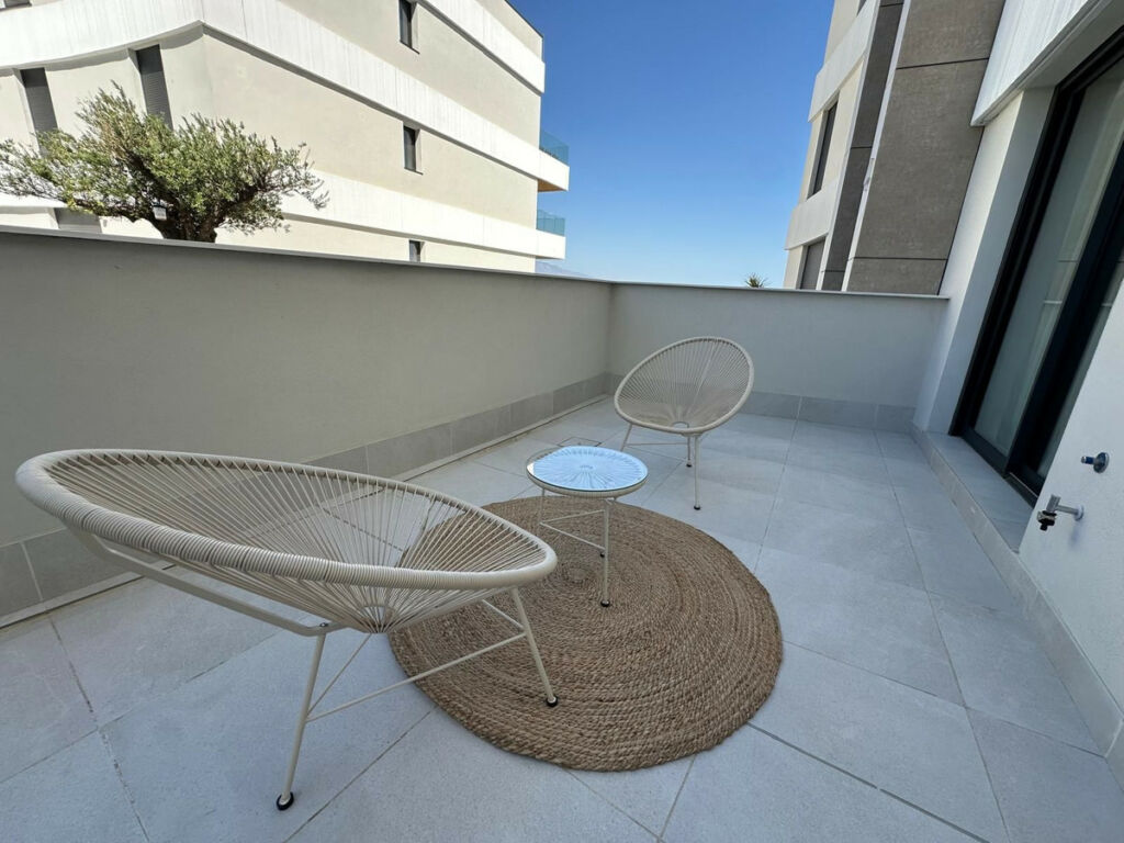 Middle Floor Apartment Selwo Málaga - image 25