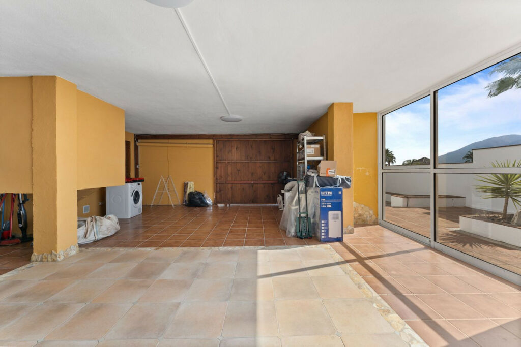 Detached Villa Coín Málaga - image 25