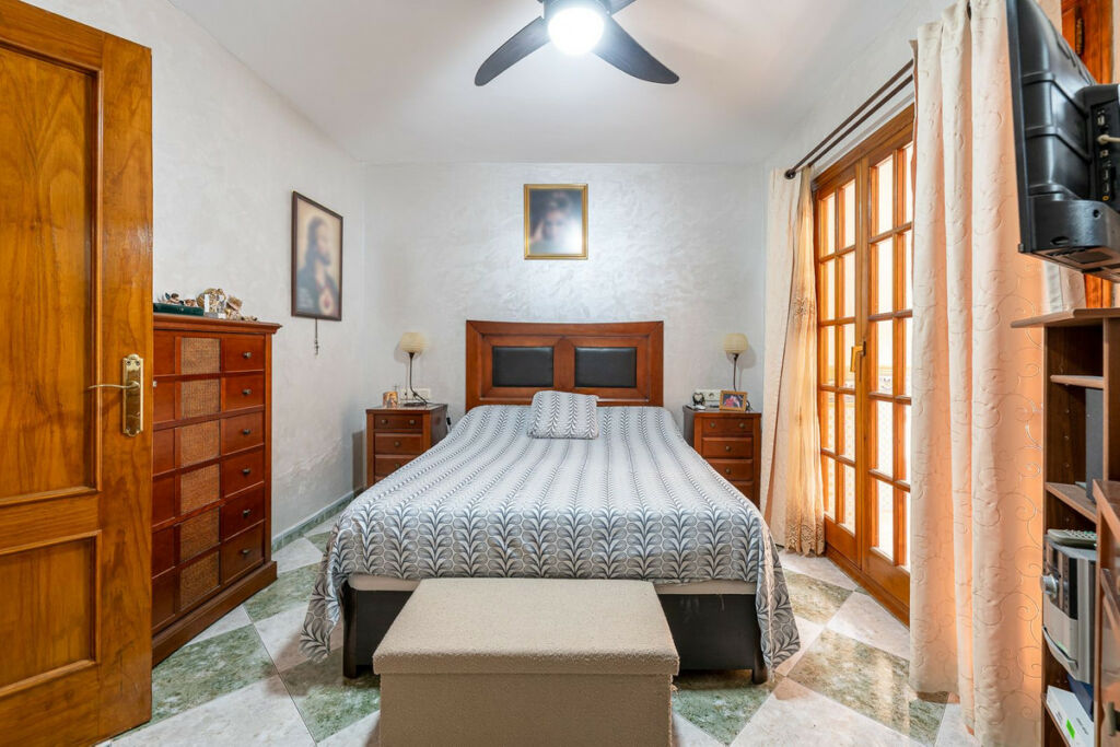 Townhouse Benalmadena Málaga - image 25