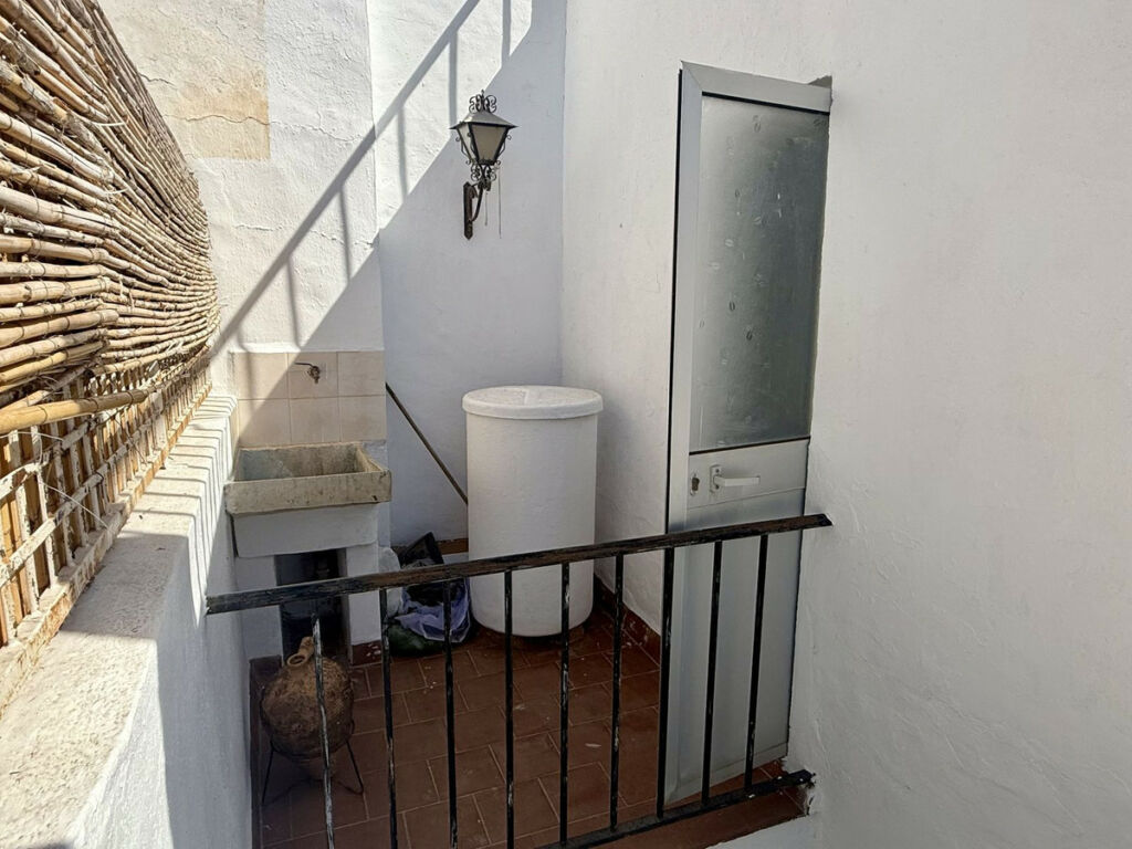 Townhouse Frigiliana Málaga - image 25