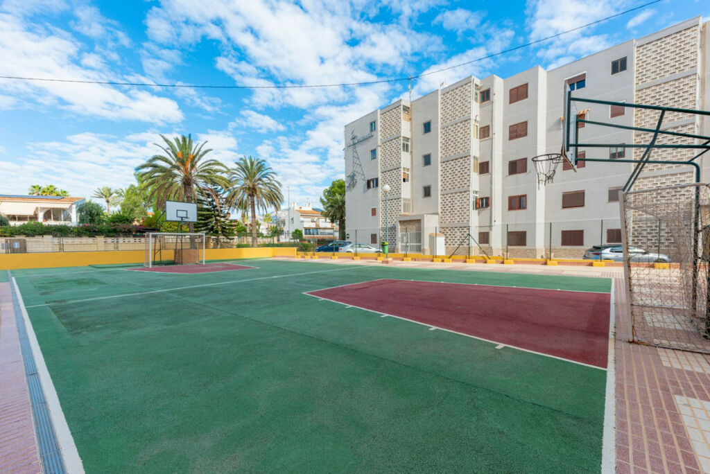 Middle Floor Apartment El Campello Alicante - image 25