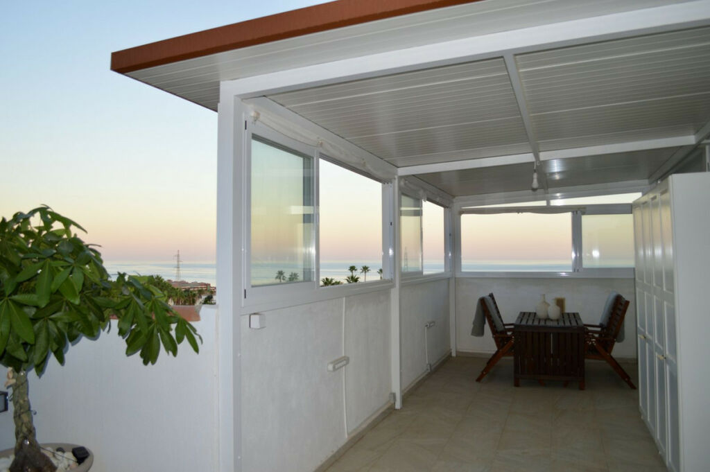 Penthouse Higueron Málaga - image 21