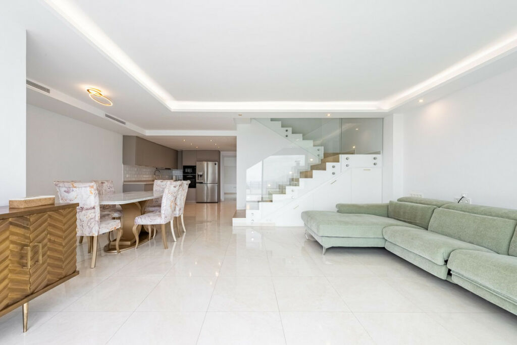 Townhouse La Mairena Málaga - image 25