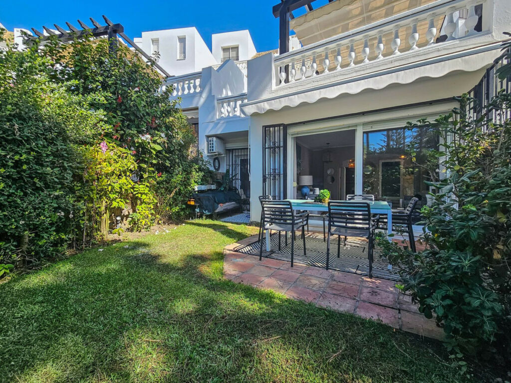 Ground Floor Apartment Elviria Málaga - image 25