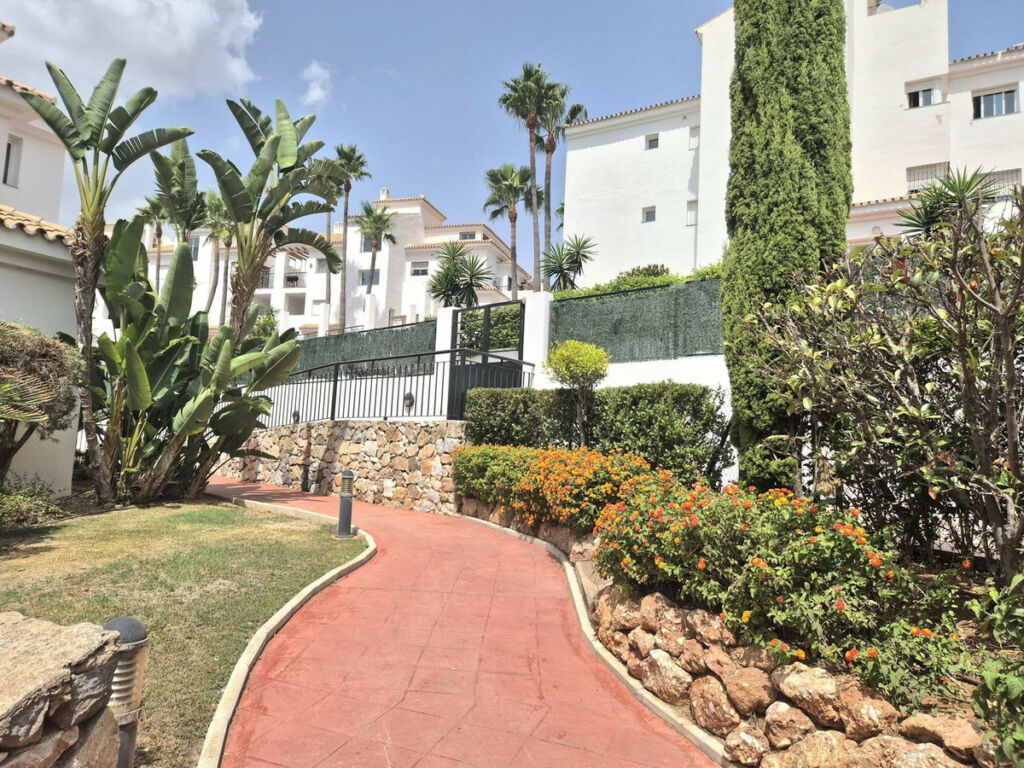 Ground Floor Apartment Alhaurin Golf Málaga - image 25