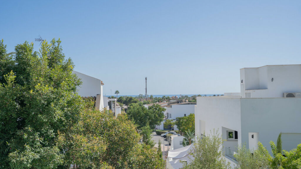 Middle Floor Apartment Marbella Málaga - image 25