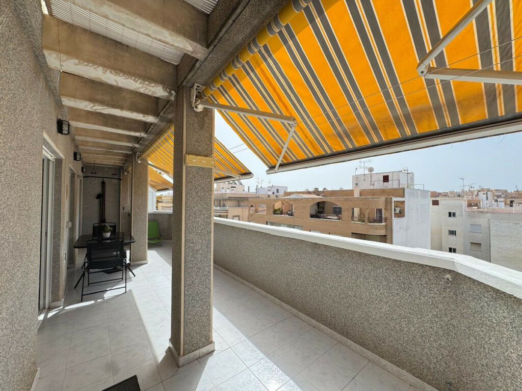 Penthouse Torrevieja Alicante - image 25