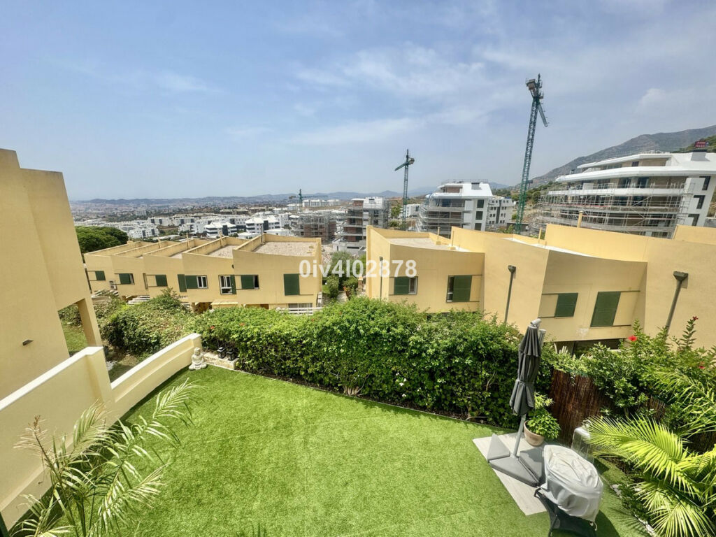 Townhouse Benalmadena Málaga - image 25
