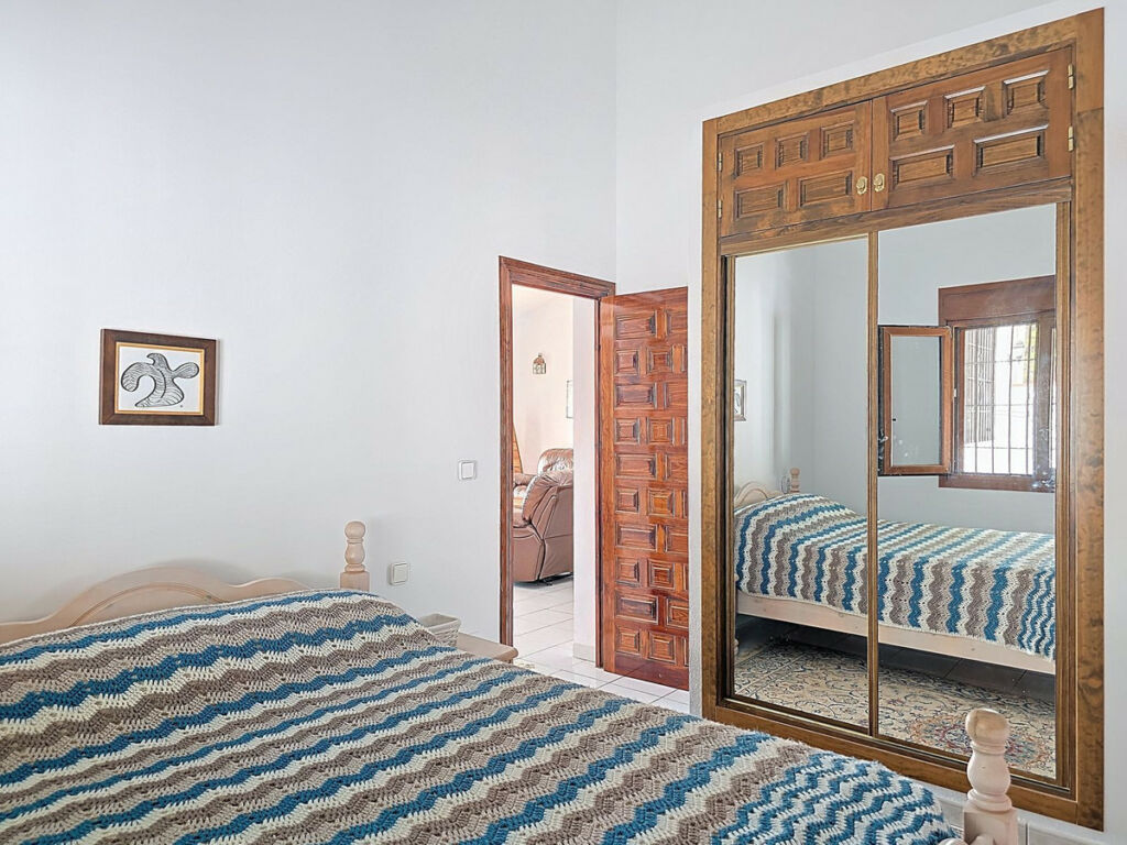 Detached Villa Cómpeta Málaga - image 25