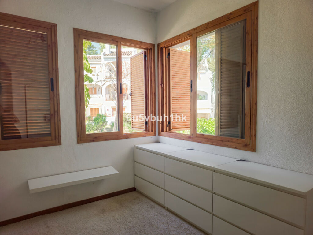 Duplex Nueva Andalucía Málaga - image 24