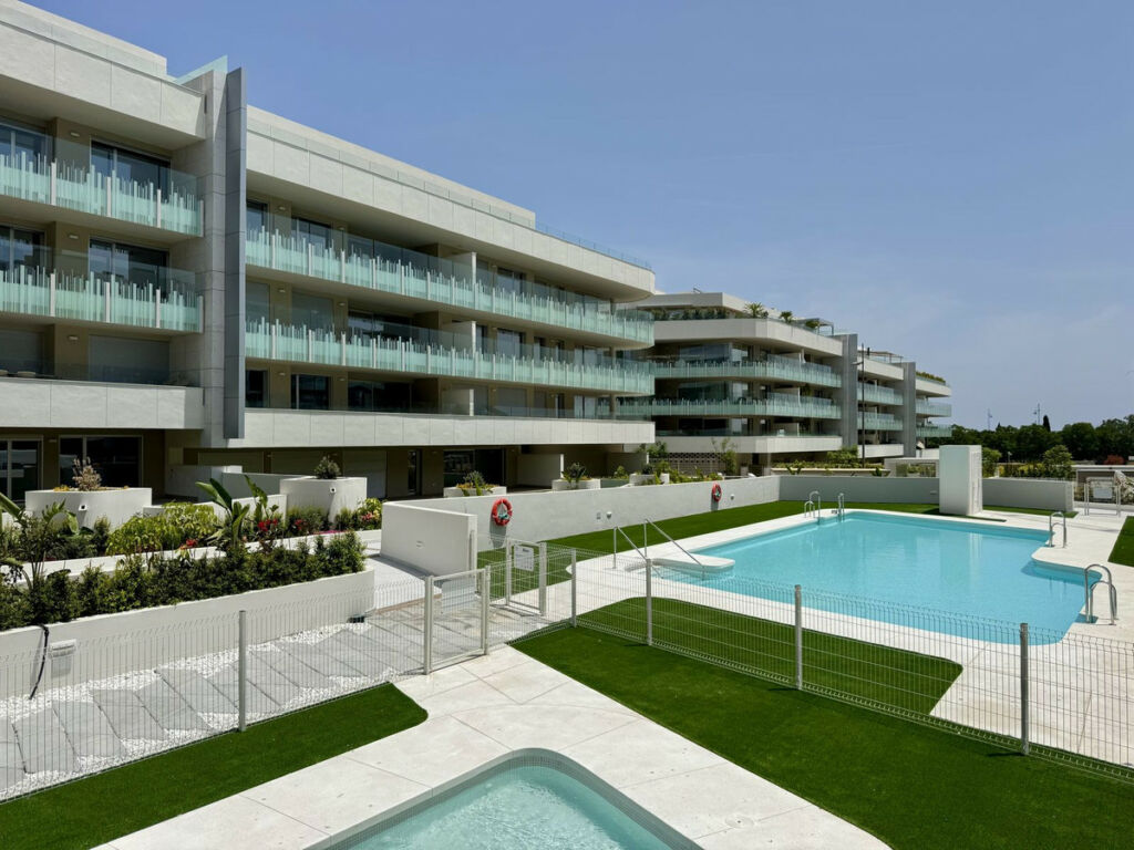 Middle Floor Apartment San Pedro de Alcántara Málaga - image 25