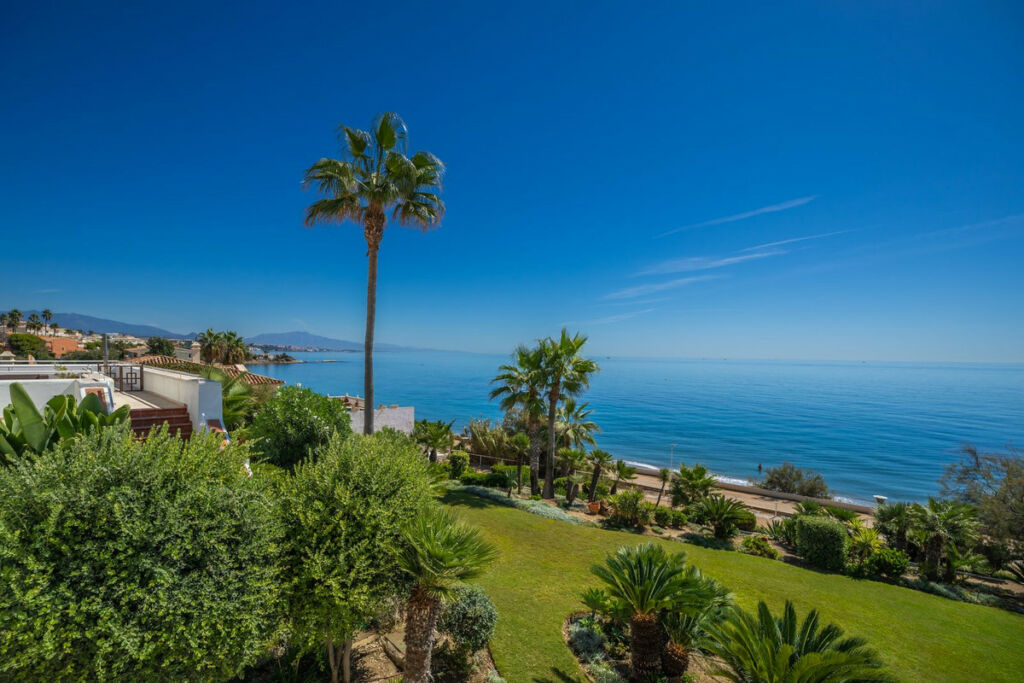 Ground Floor Apartment Estepona Málaga - image 25